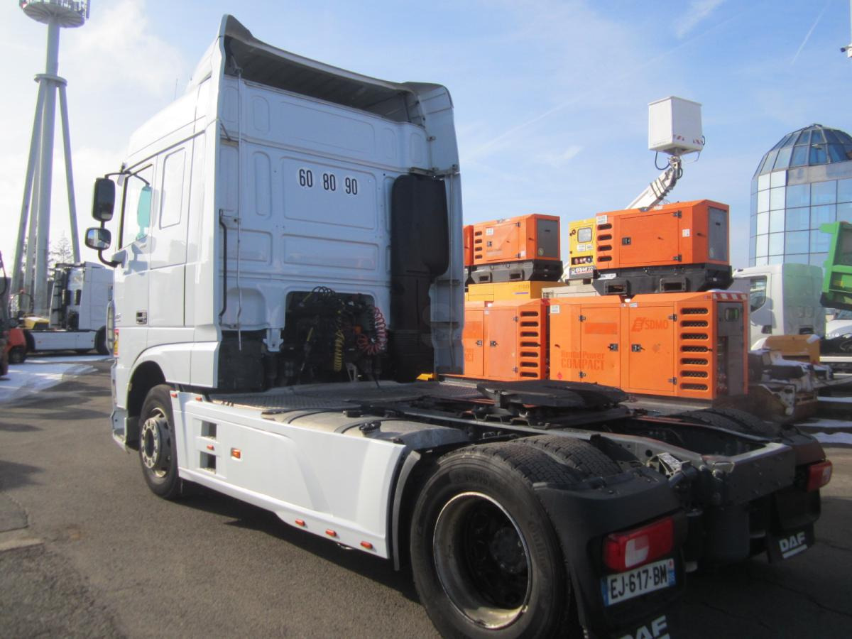 Tractor unit DAF XF105 460: picture 6
