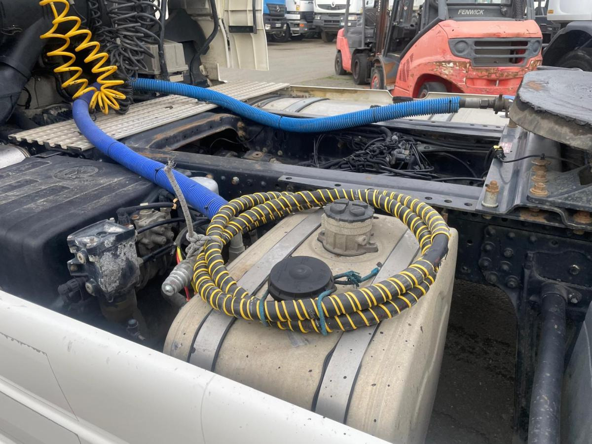 MAN TGX 18.480 - Tractor unit: picture 5 MAN TGX 18.480 - Tractor unit: picture 5