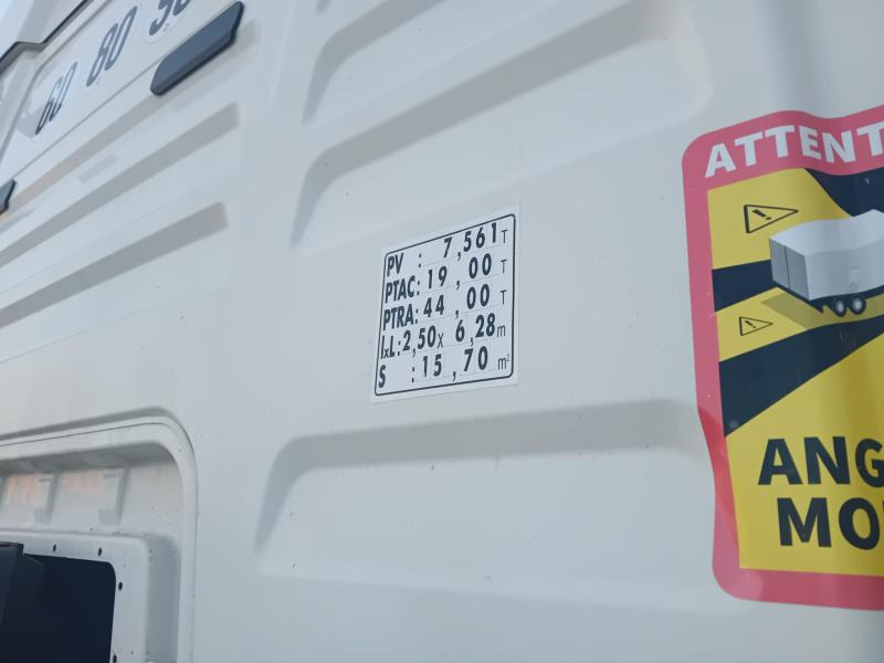 MAN TGX 18.500 - Tractor unit: picture 4 MAN TGX 18.500 - Tractor unit: picture 4