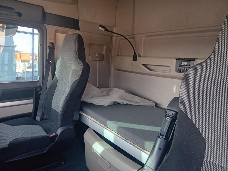 Tractor unit MAN TGX 18.500: picture 6