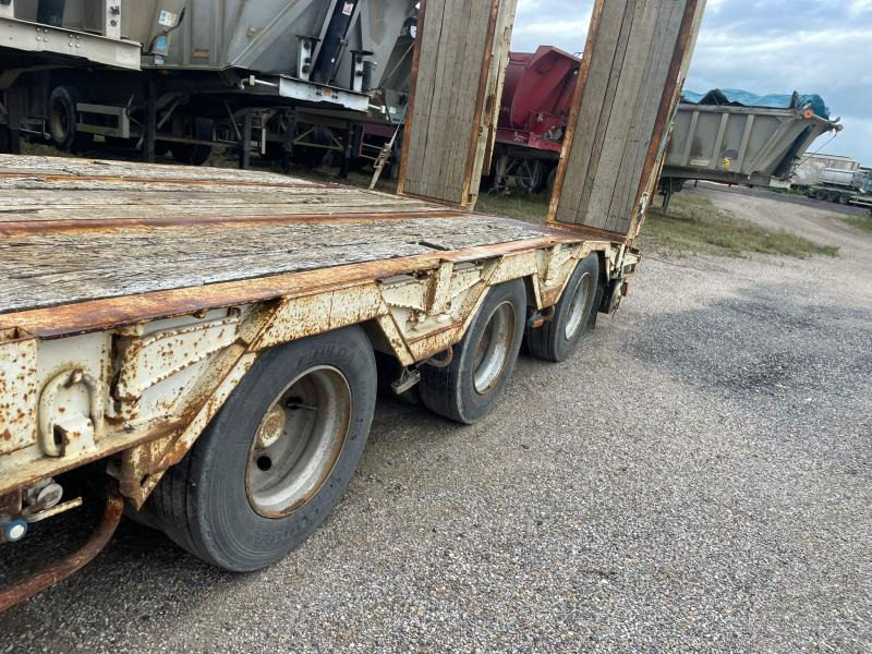 Verem - Low loader semi-trailer: picture 3 Verem - Low loader semi-trailer: picture 3