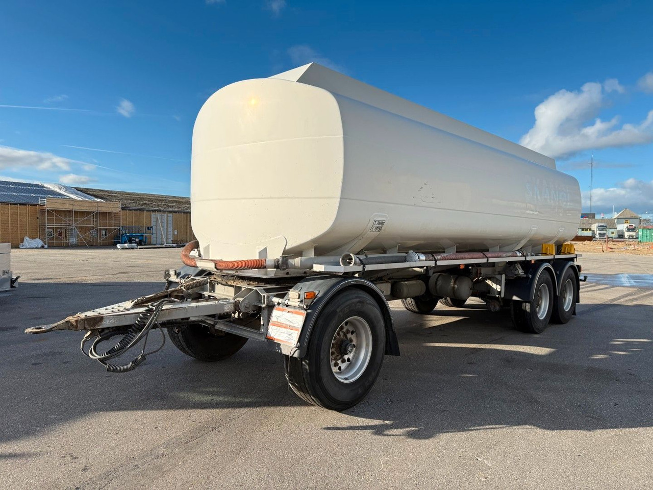HMK Bilcon 27.000 l. ADR Tank 5 compartment - Tank trailer: picture 1 HMK Bilcon 27.000 l. ADR Tank 5 compartment - Tank trailer: picture 1