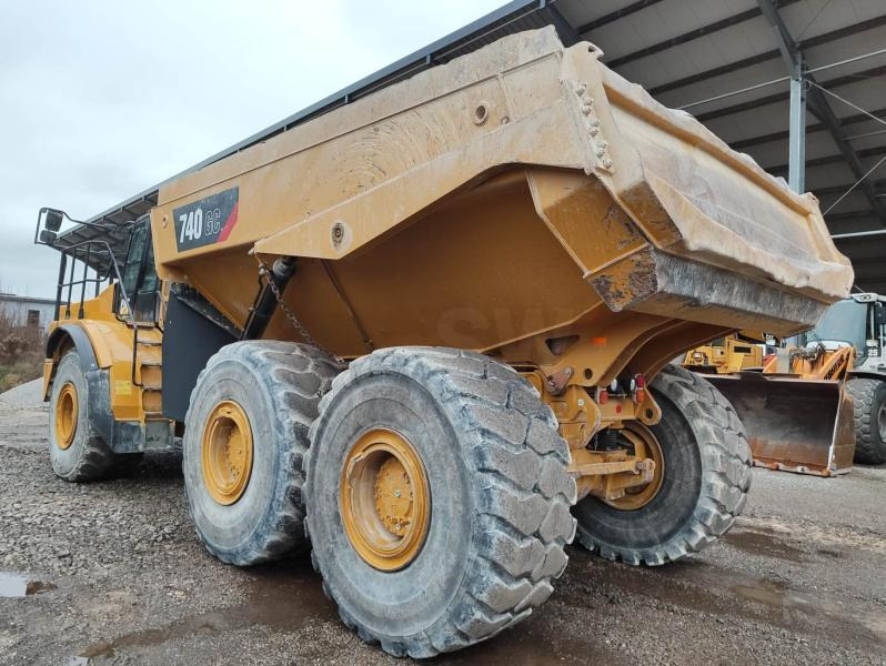 Caterpillar 740 - Articulated dumper: picture 1 Caterpillar 740 - Articulated dumper: picture 1