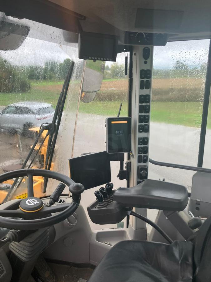 Volvo L110H - Wheel loader: picture 5 Volvo L110H - Wheel loader: picture 5