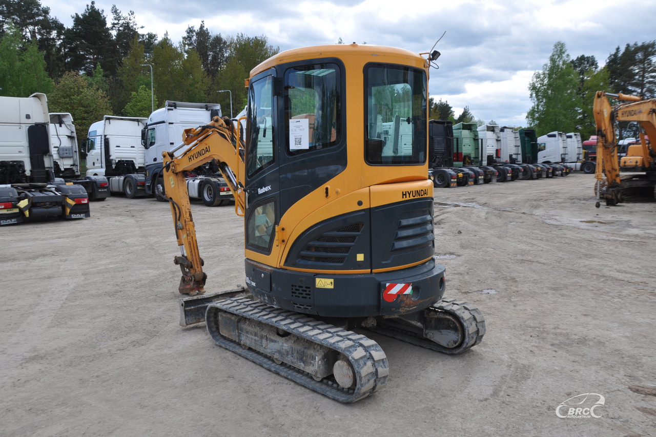 Hyundai R30Z-9AK - Mini excavator: picture 4 Hyundai R30Z-9AK - Mini excavator: picture 4