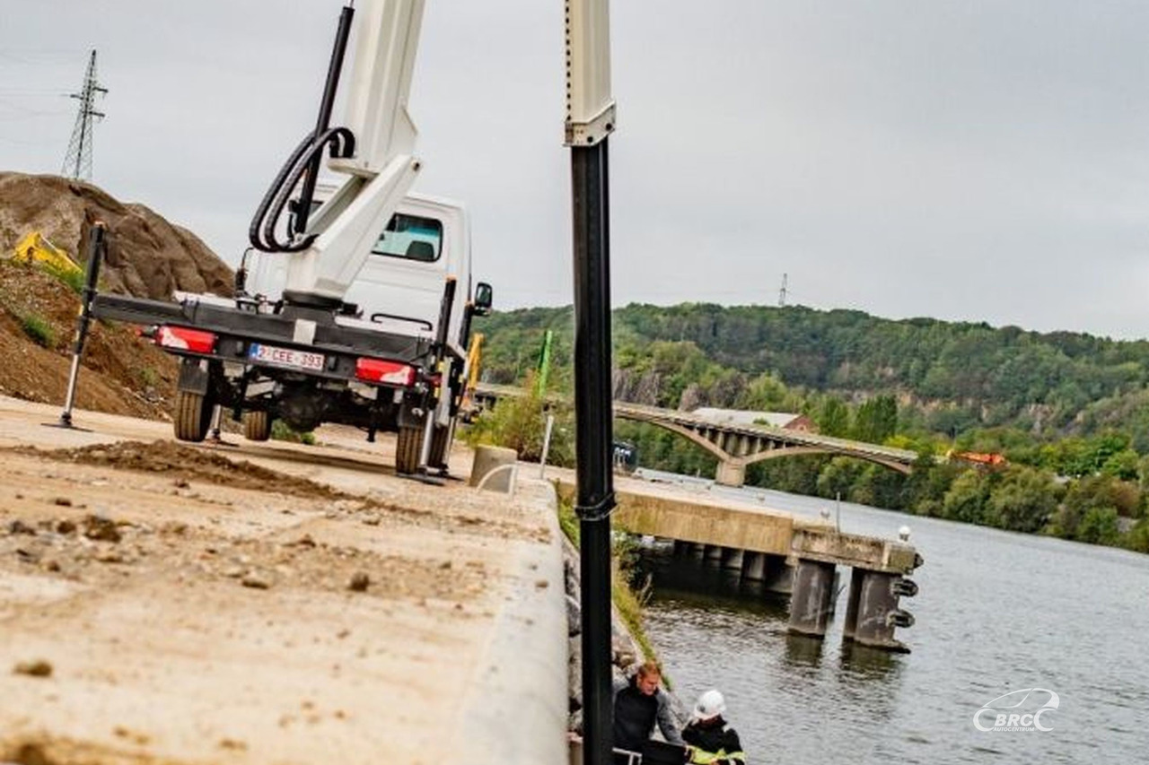 Mercedes-Benz Sprinter - Truck mounted aerial platform: picture 3 Mercedes-Benz Sprinter - Truck mounted aerial platform: picture 3