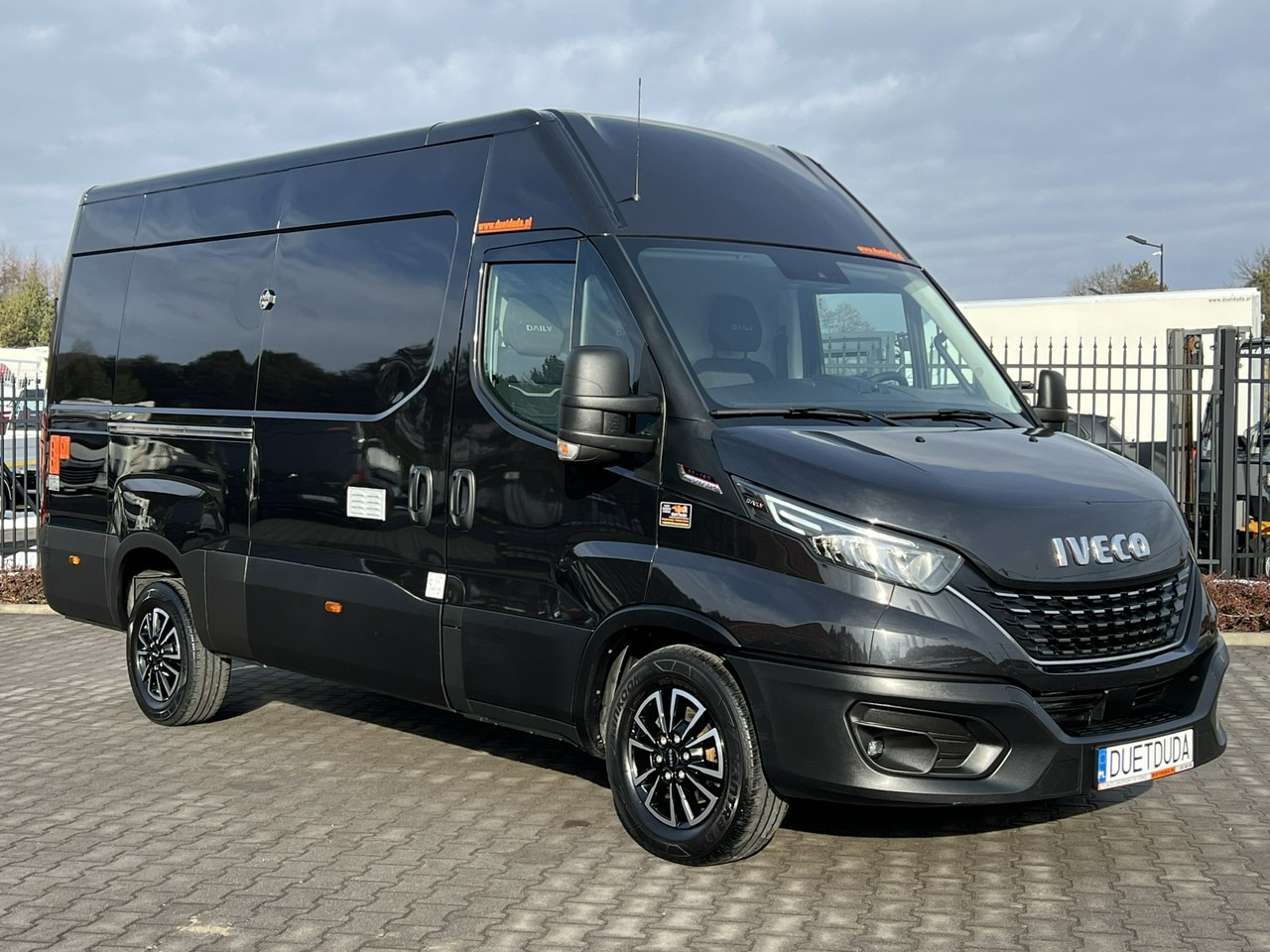 Iveco Daily 35S18 - Panel van: picture 1 Iveco Daily 35S18 - Panel van: picture 1