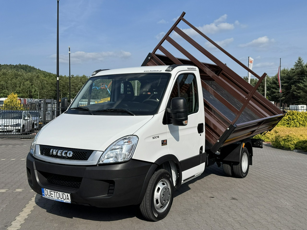 Iveco Daily 50C18 V - Tipper van: picture 3 Iveco Daily 50C18 V - Tipper van: picture 3
