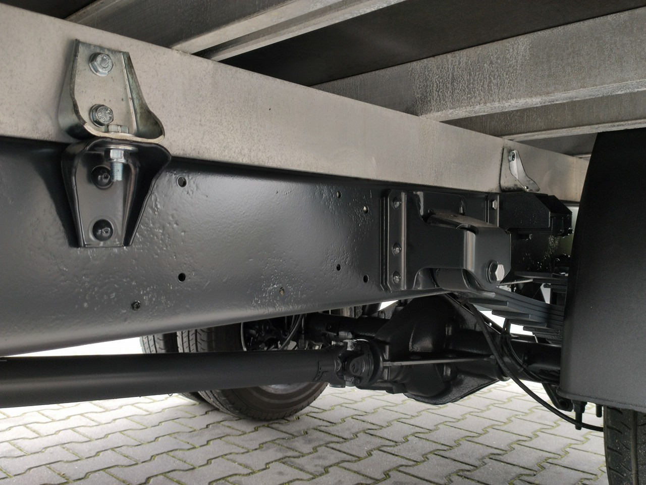 Curtain side van Iveco Daily 70C18 V H: picture 14