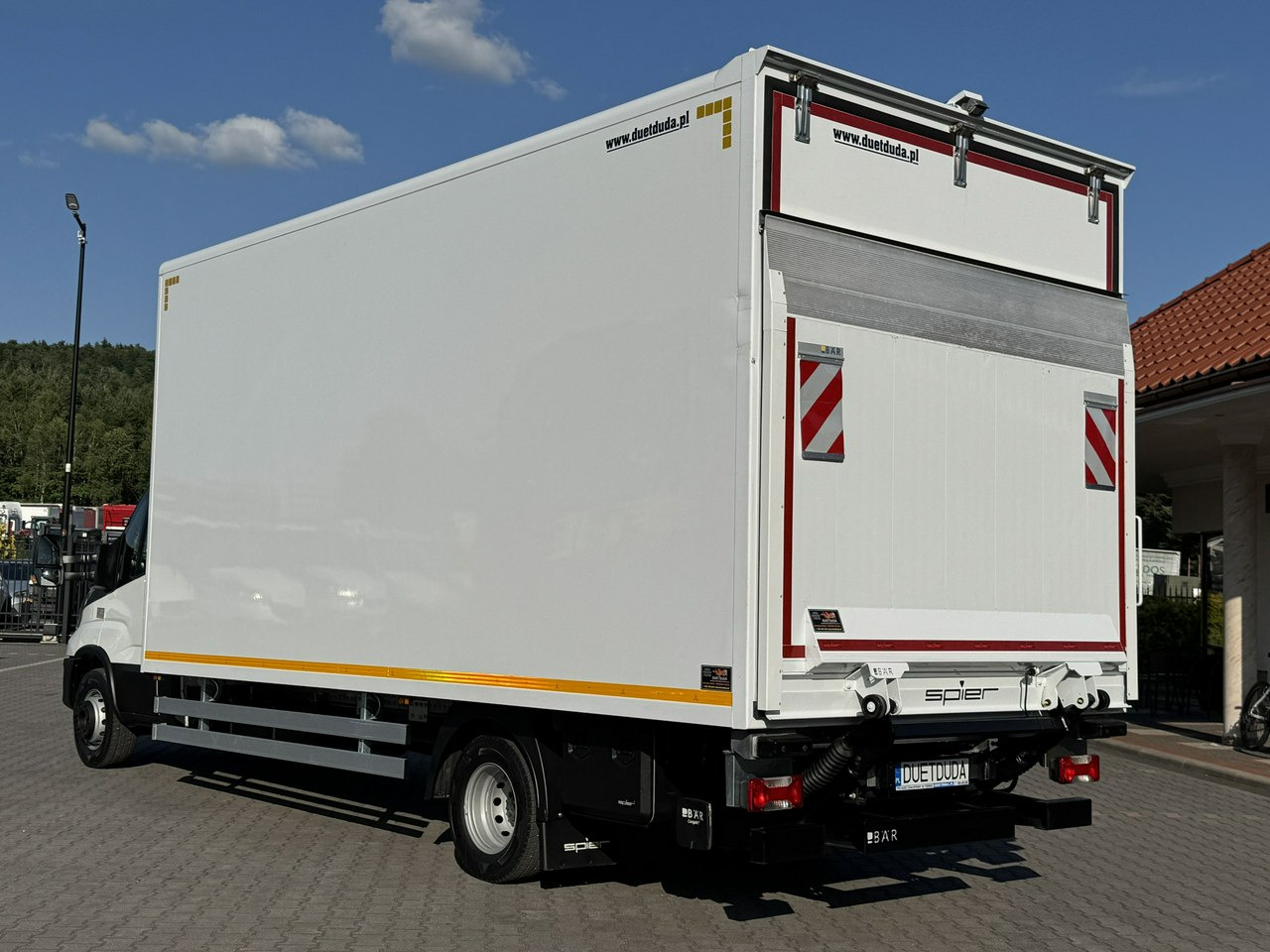 Refrigerated van Iveco Daily 72C18 Mroźnia HI-MATIC 14 Euro Palet: picture 20 Refrigerated van Iveco Daily 72C18 Mroźnia HI-MATIC 14 Euro Palet: picture 20