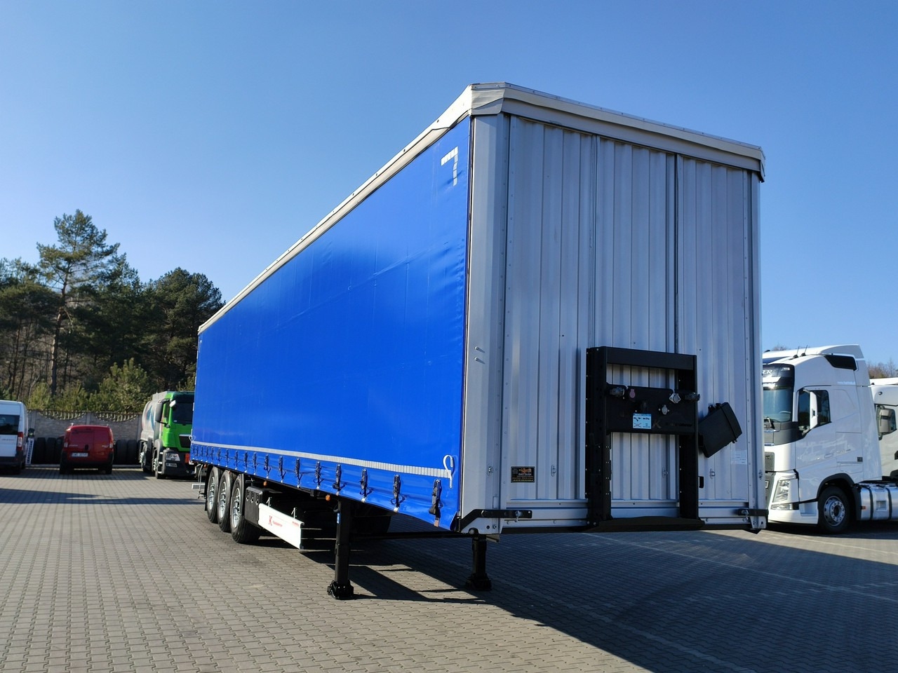 Kassbohrer Maxima XS Standard Super Stan Nowe Firany !!! - Curtainsider semi-trailer: picture 3 Kassbohrer Maxima XS Standard Super Stan Nowe Firany !!! - Curtainsider semi-trailer: picture 3