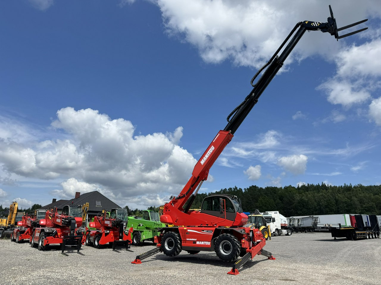 Manitou MRT 2150 + ROTO Ładowarka Teleskopowa Obrotowa 2550 - Telescopic handler: picture 1 Manitou MRT 2150 + ROTO Ładowarka Teleskopowa Obrotowa 2550 - Telescopic handler: picture 1