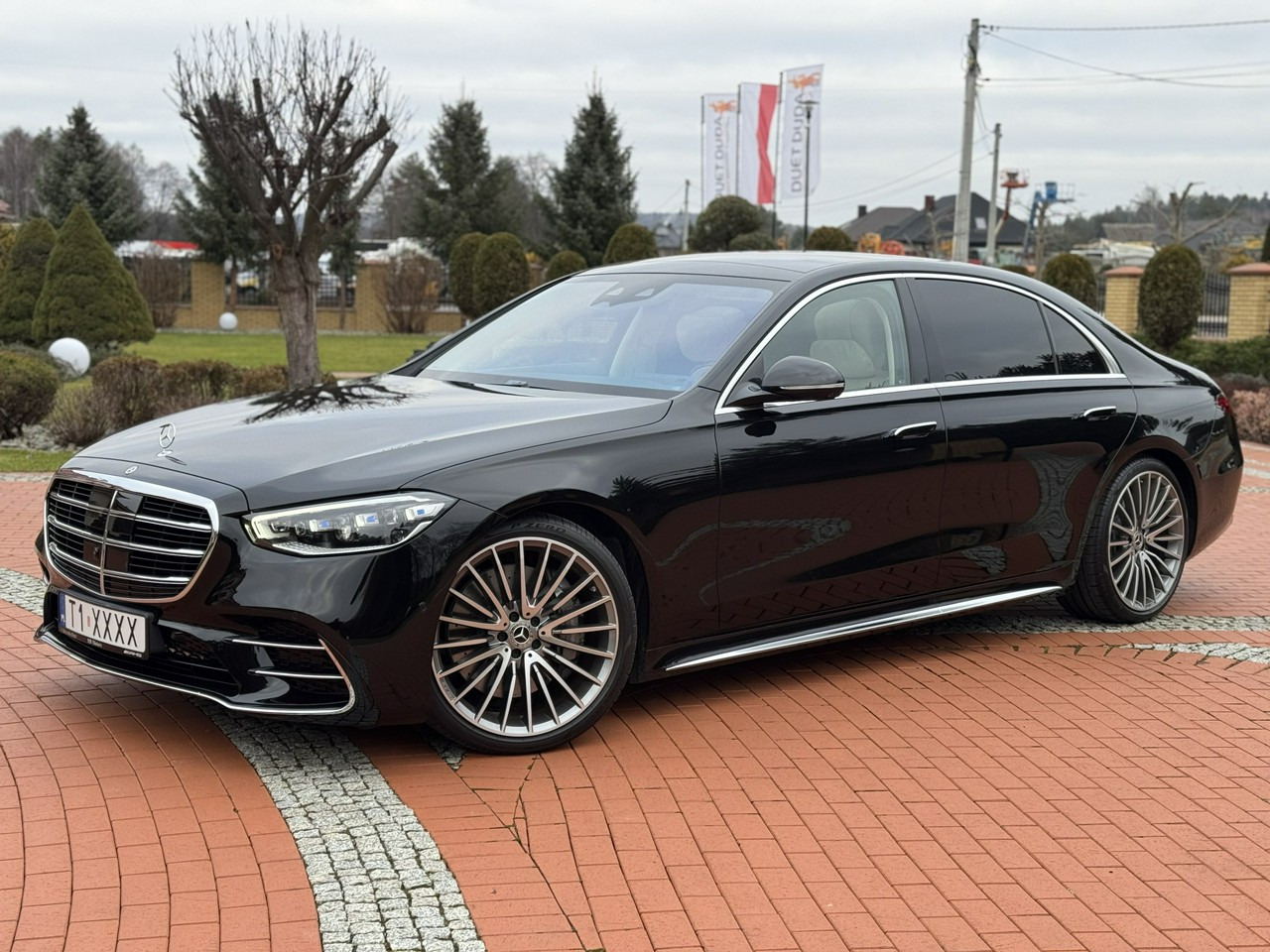 Sedan Mercedes S 450: picture 8