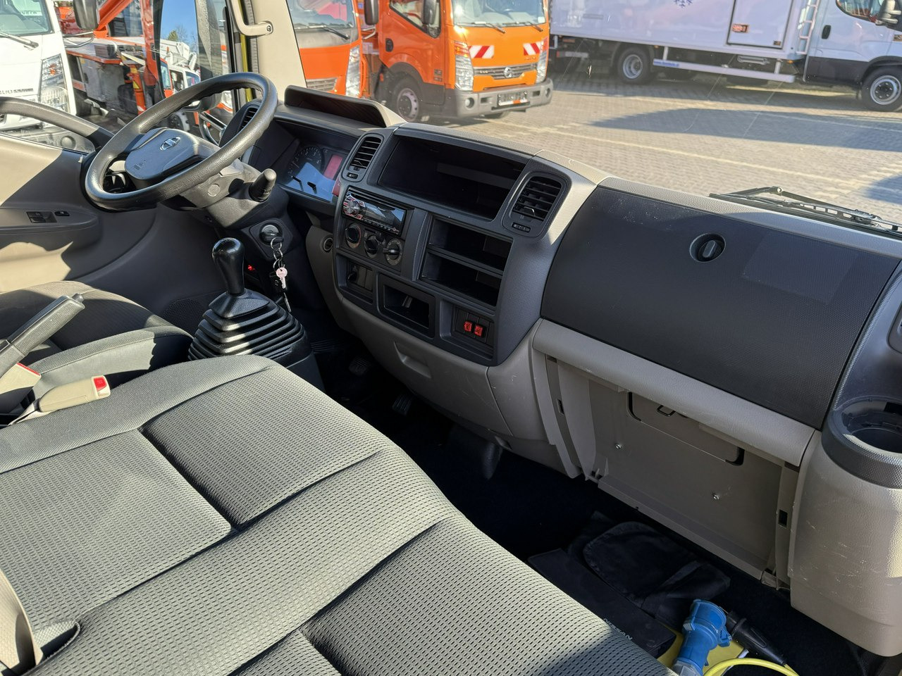 Nissan Cabstar on lease Nissan Cabstar: picture 30