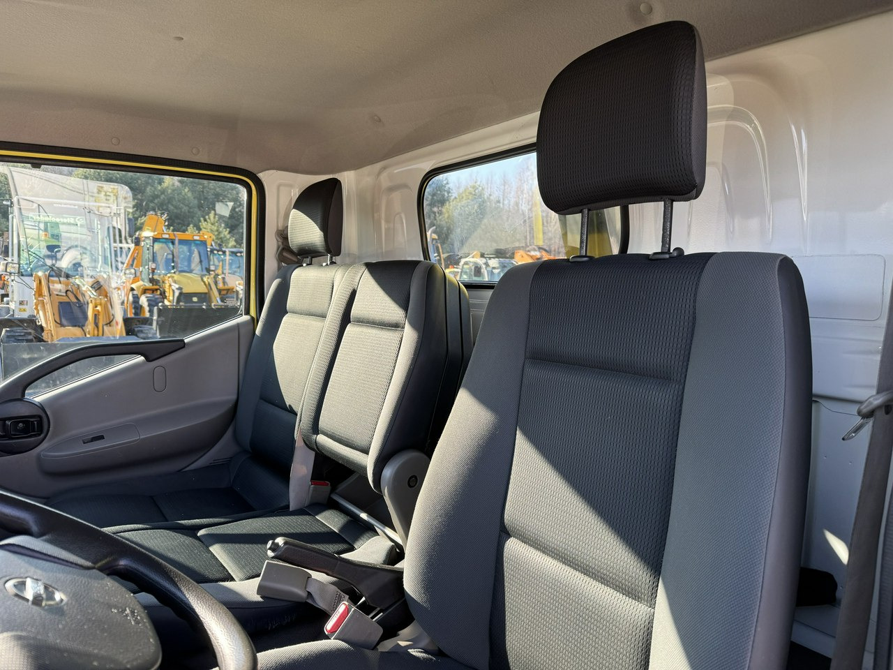 Nissan Cabstar on lease Nissan Cabstar: picture 28