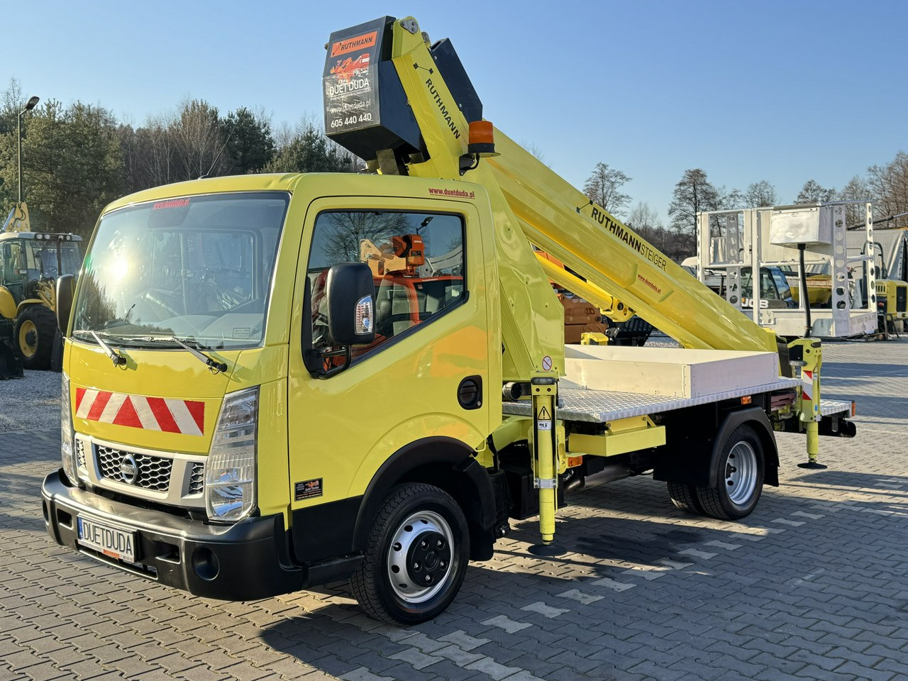 Nissan Cabstar - Truck mounted aerial platform: picture 4 Nissan Cabstar - Truck mounted aerial platform: picture 4