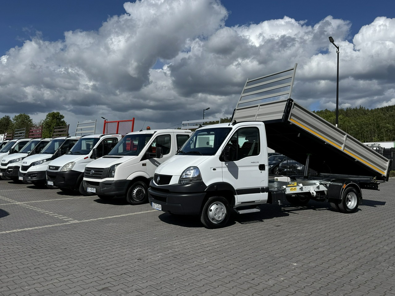 Renault Mascott - Tipper van: picture 1 Renault Mascott - Tipper van: picture 1