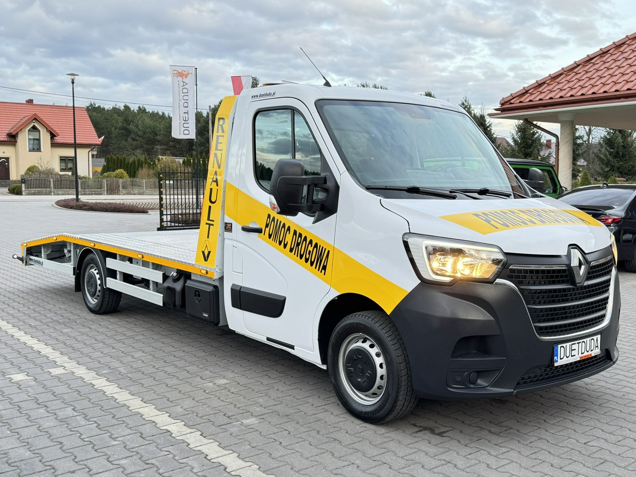 Tow truck Renault Master: picture 6