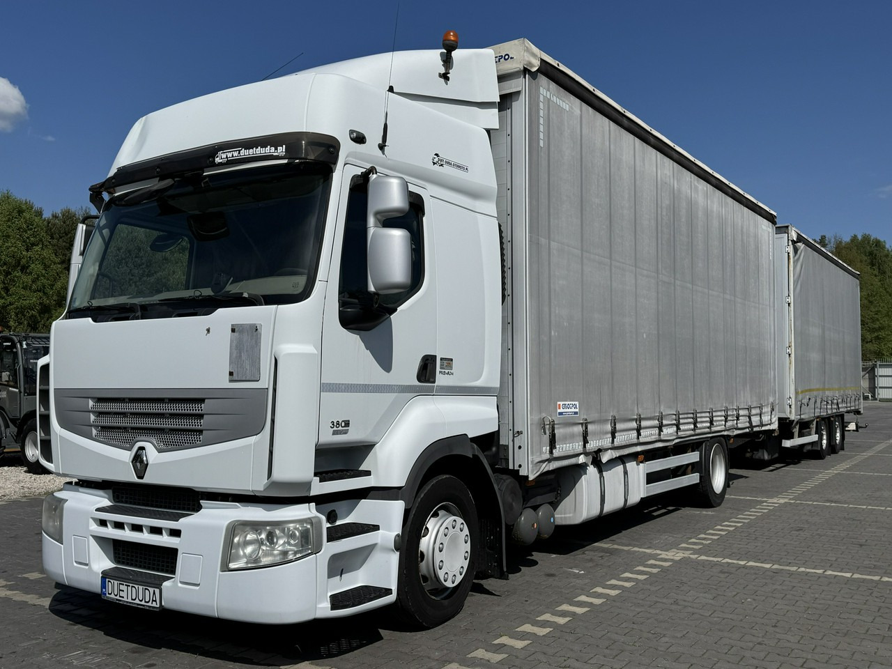 Renault Premium 380 DXi Euro 5 Firana 19 Palet Dach Zsuwany 18ton DMC - Curtainsider truck: picture 5 Renault Premium 380 DXi Euro 5 Firana 19 Palet Dach Zsuwany 18ton DMC - Curtainsider truck: picture 5