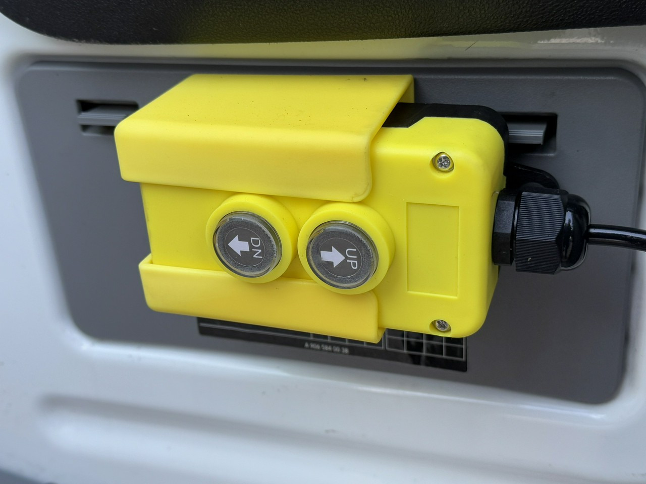 Tipper van Volkswagen Crafter: picture 27