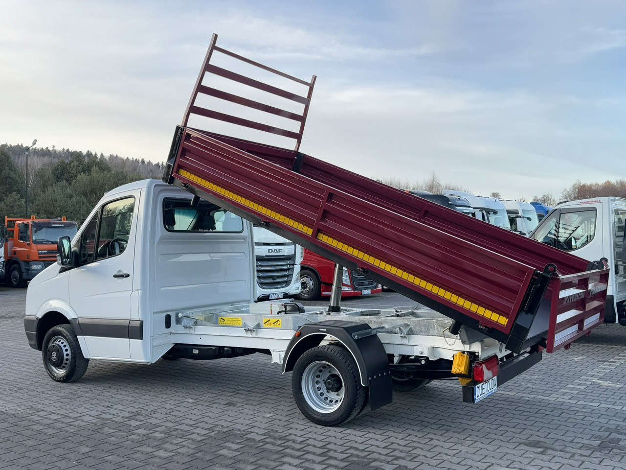 Tipper van Volkswagen Crafter: picture 15