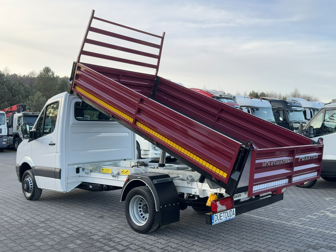 Tipper van Volkswagen Crafter: picture 18