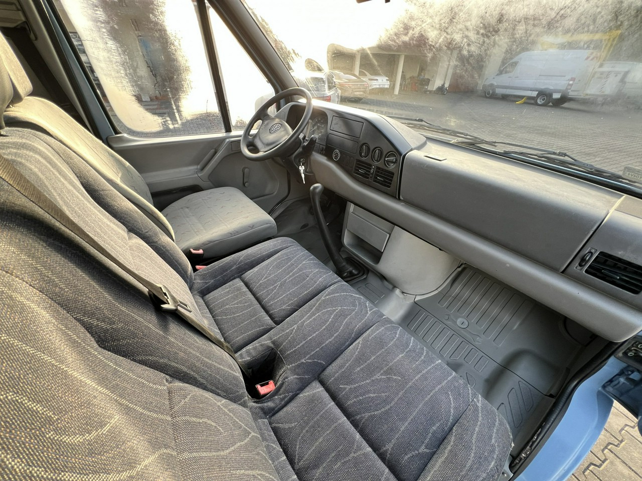 Curtain side van Volkswagen LT: picture 26