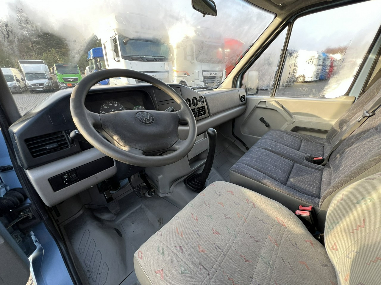 Curtain side van Volkswagen LT: picture 19