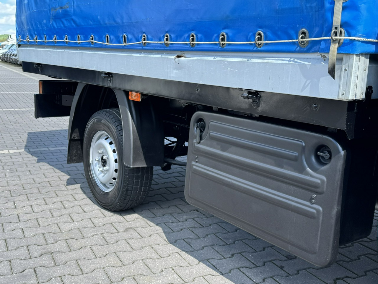 Curtain side van Volkswagen LT: picture 7