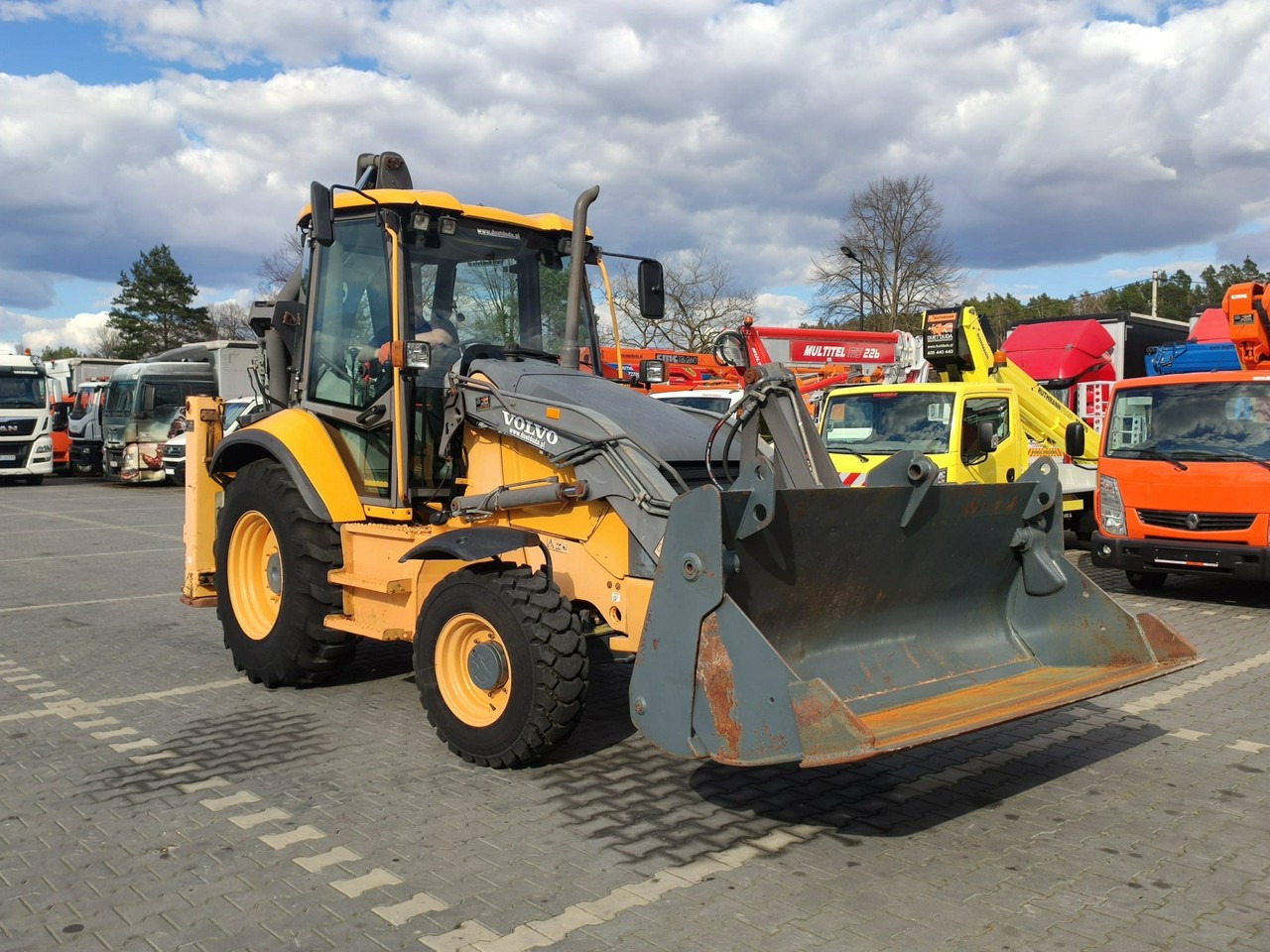 Backhoe loader Volvo BL61B Oryginalna Bez Luzów i Wycieków Zadbana Sprawna Super Stan: picture 7