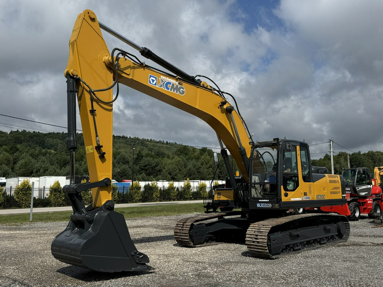 XCMG XE 250C 25ton Bez DPF i Adblue Stan Jak Nowy Dostępny od Ręki - Crawler excavator: picture 3 XCMG XE 250C 25ton Bez DPF i Adblue Stan Jak Nowy Dostępny od Ręki - Crawler excavator: picture 3