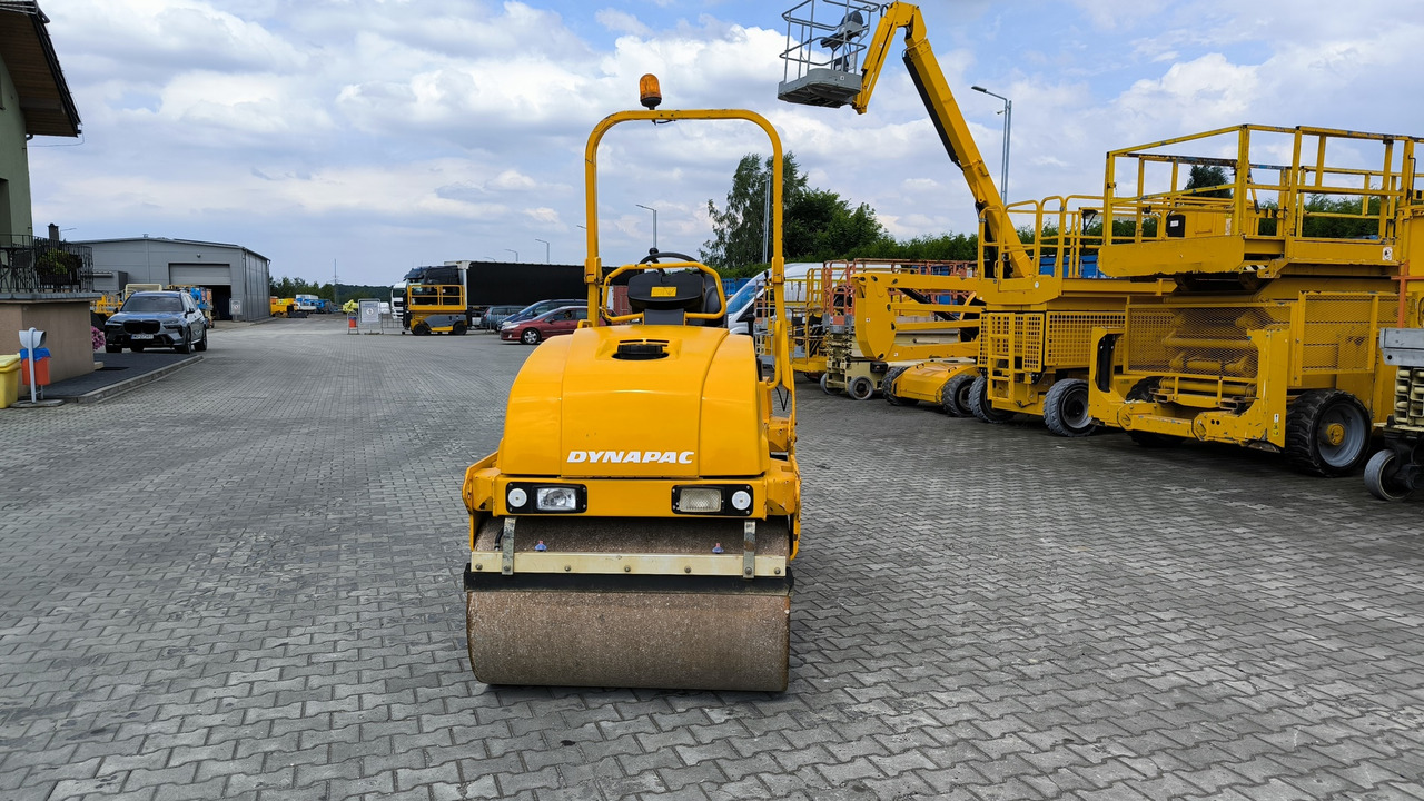 DYNAPAC CC 1200 - Roller: picture 2 DYNAPAC CC 1200 - Roller: picture 2
