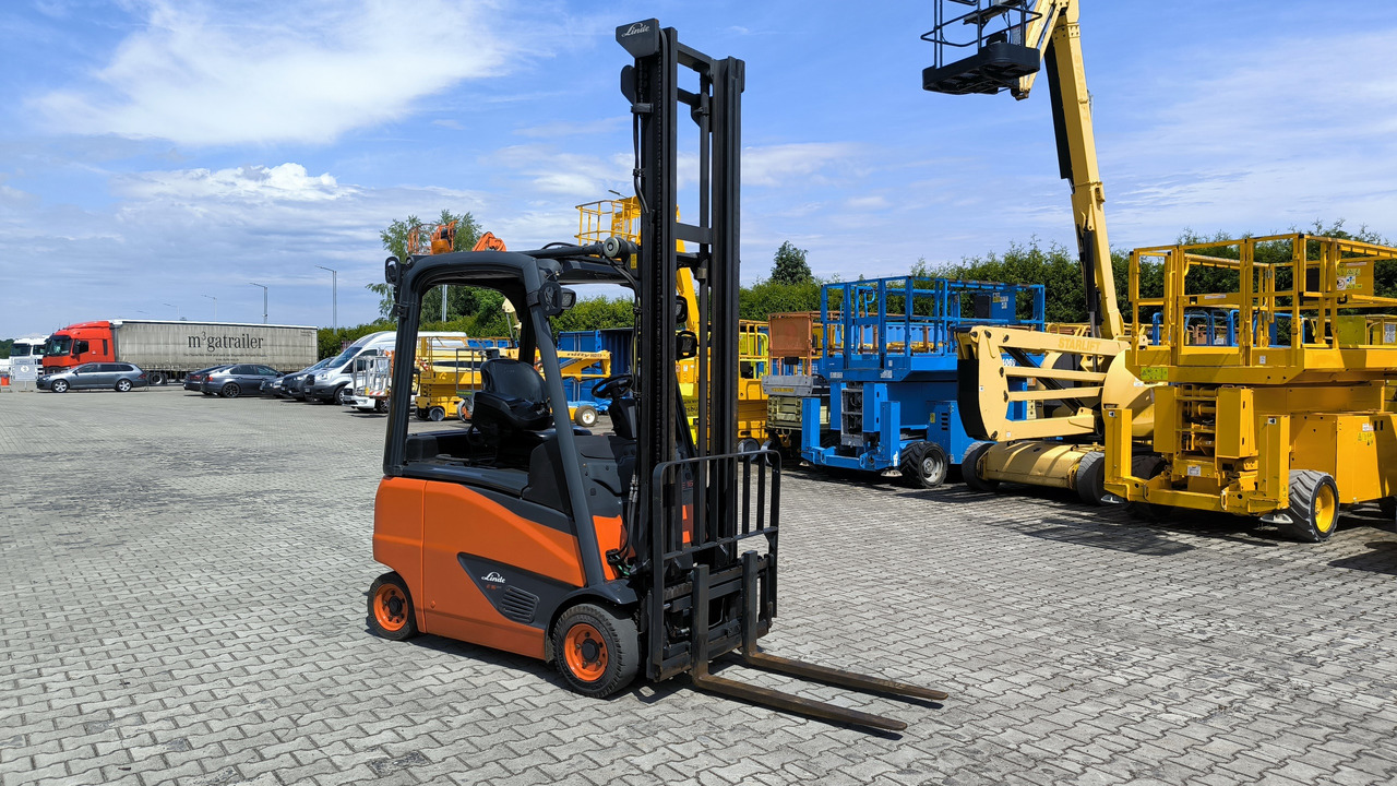 LINDE E 16 PH – 02 - Electric forklift: picture 3 LINDE E 16 PH – 02 - Electric forklift: picture 3