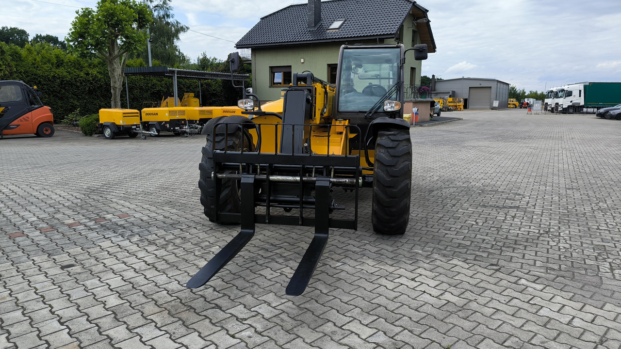 MANITOU MT 932 EASY 75D - Wheel loader: picture 2 MANITOU MT 932 EASY 75D - Wheel loader: picture 2