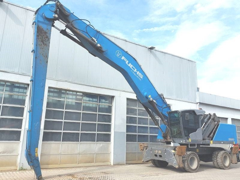 Fuchs MHL 360 F - Waste/ Industry handler: picture 2 Fuchs MHL 360 F - Waste/ Industry handler: picture 2