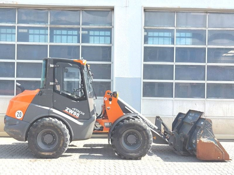 Hitachi ZW 95-6 - Skid steer loader: picture 5 Hitachi ZW 95-6 - Skid steer loader: picture 5