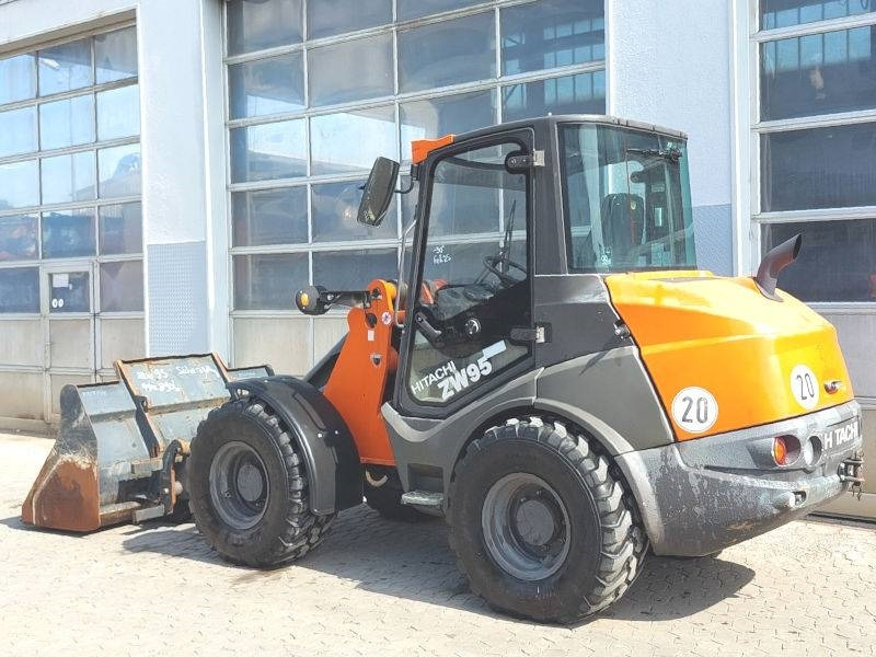 Hitachi ZW 95-6 - Skid steer loader: picture 3 Hitachi ZW 95-6 - Skid steer loader: picture 3