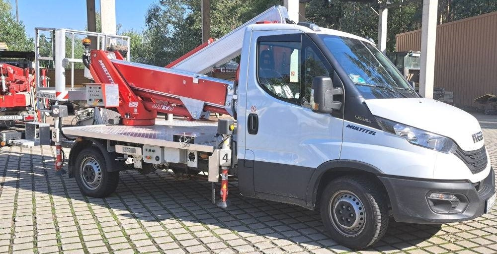Iveco Multitel MX210 Arbeitsbühne - Truck mounted aerial platform: picture 2 Iveco Multitel MX210 Arbeitsbühne - Truck mounted aerial platform: picture 2