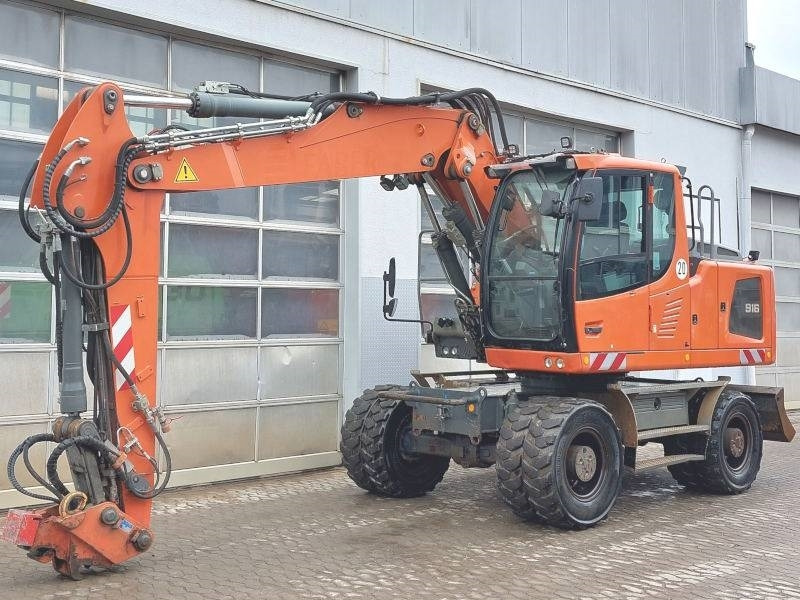 Liebherr A 916 - Wheel excavator: picture 2 Liebherr A 916 - Wheel excavator: picture 2