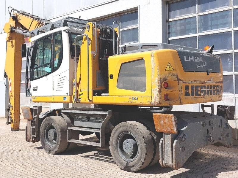Liebherr LH 24 - Waste/ Industry handler: picture 3 Liebherr LH 24 - Waste/ Industry handler: picture 3