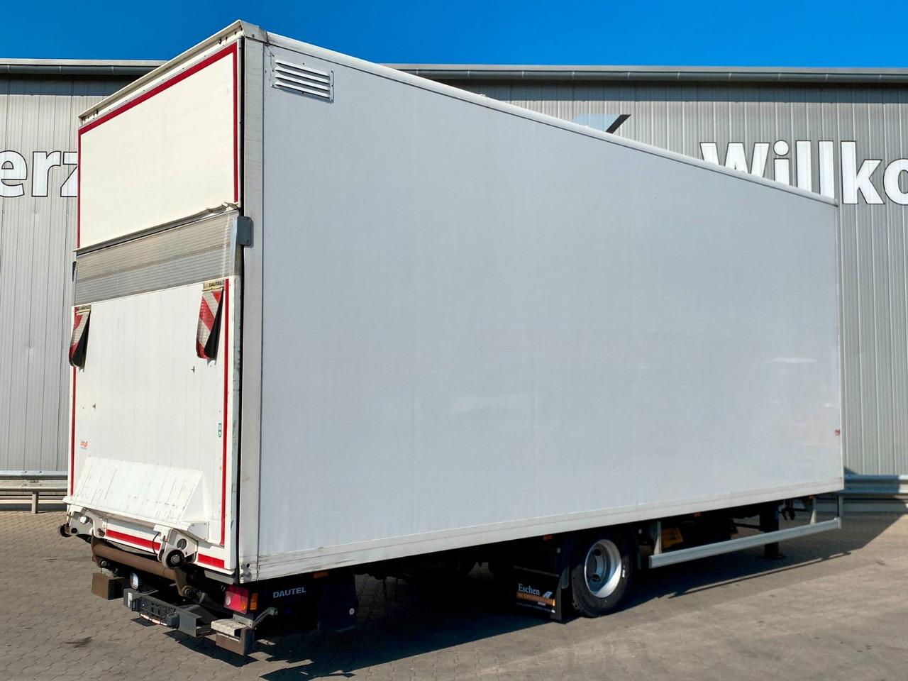 Ackermann Z-KA-F 105/76 | Dautel LBW*Zwillingsreifen*EBS Ackermann Z-KA-F 105/76 | Dautel LBW*Zwillingsreifen*EBS - Closed box trailer: picture 4 Ackermann Z-KA-F 105/76 | Dautel LBW*Zwillingsreifen*EBS Ackermann Z-KA-F 105/76 | Dautel LBW*Zwillingsreifen*EBS - Closed box trailer: picture 4