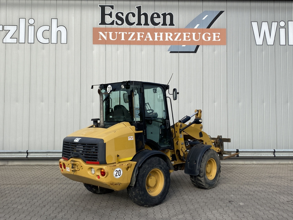 CAT 908 M - Wheel loader: picture 5 CAT 908 M - Wheel loader: picture 5