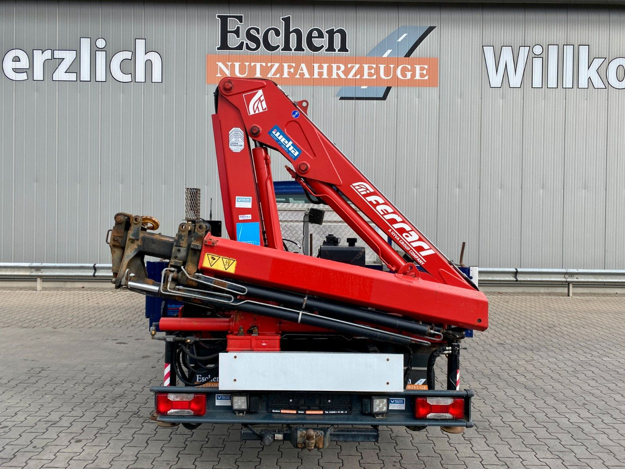 Iveco 65 C18 | Ferrari F541R A4 Kran*FUNK*3x Sitze*AHK Iveco 65 C18 | Ferrari F541R A4 Kran*FUNK*3x Sitze*AHK - Flatbed van: picture 5 Iveco 65 C18 | Ferrari F541R A4 Kran*FUNK*3x Sitze*AHK Iveco 65 C18 | Ferrari F541R A4 Kran*FUNK*3x Sitze*AHK - Flatbed van: picture 5