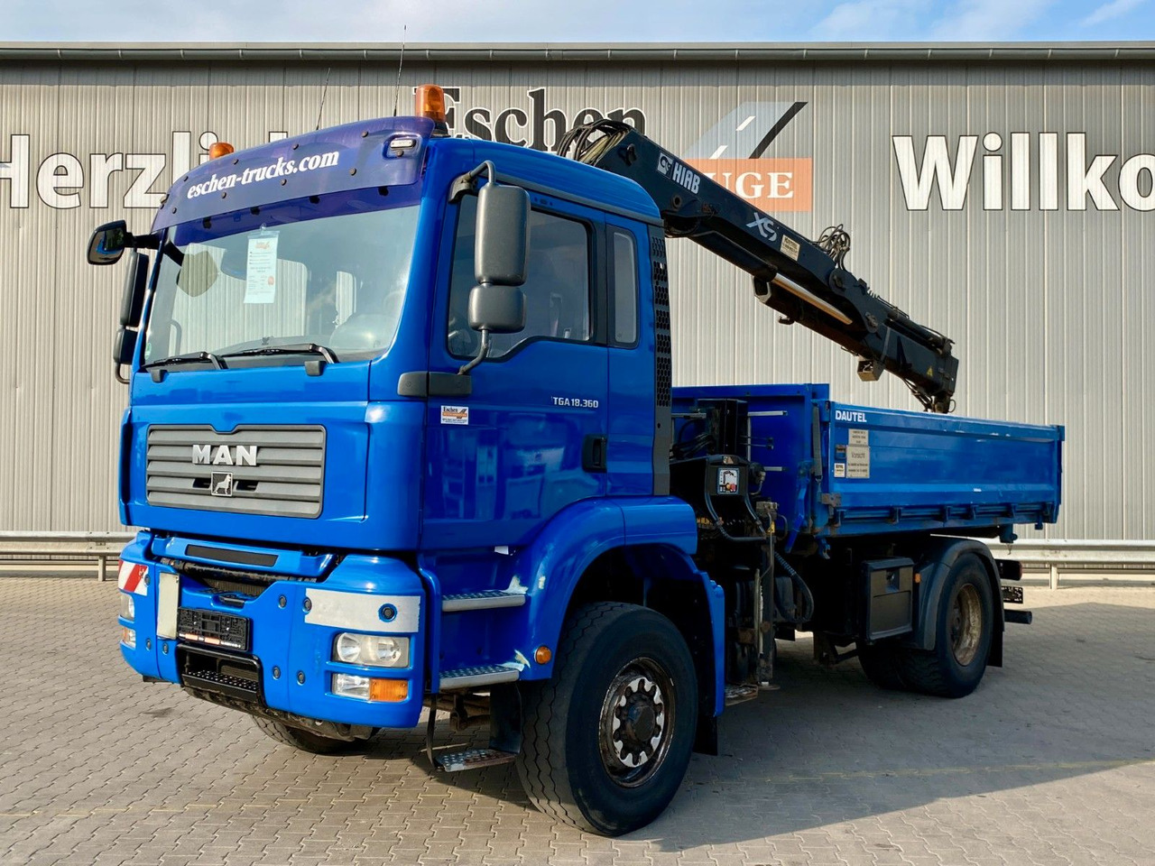MAN TGA 18.360 4x4H BL*HIAB 122 BS-2*Dautel 3-Seiten - Tipper, Crane truck: picture 1 MAN TGA 18.360 4x4H BL*HIAB 122 BS-2*Dautel 3-Seiten - Tipper, Crane truck: picture 1