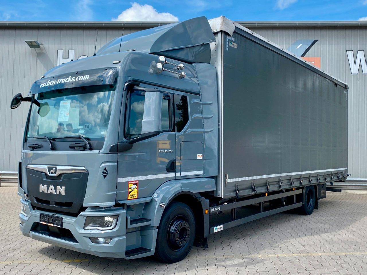 MAN TGM 15.250 + Redos Anhänger GESAMTZUG|Durchlader - Curtainsider truck: picture 2 MAN TGM 15.250 + Redos Anhänger GESAMTZUG|Durchlader - Curtainsider truck: picture 2