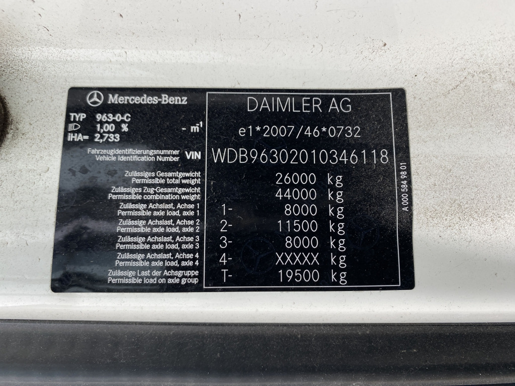 Dropside/ Flatbed truck, Crane truck Mercedes-Benz 2540 LL 6x2 Antos / Palfinger PK 23001 Kran: picture 12