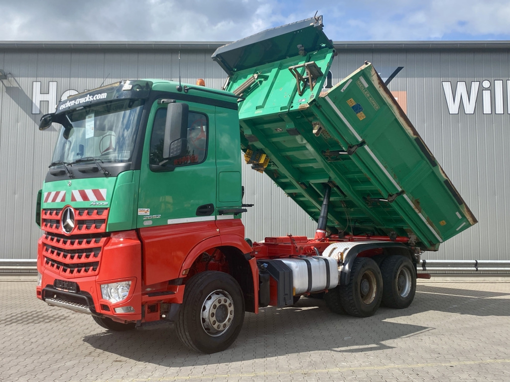 Mercedes-Benz 2652 K Arocs 6x4 - Tipper: picture 1 Mercedes-Benz 2652 K Arocs 6x4 - Tipper: picture 1