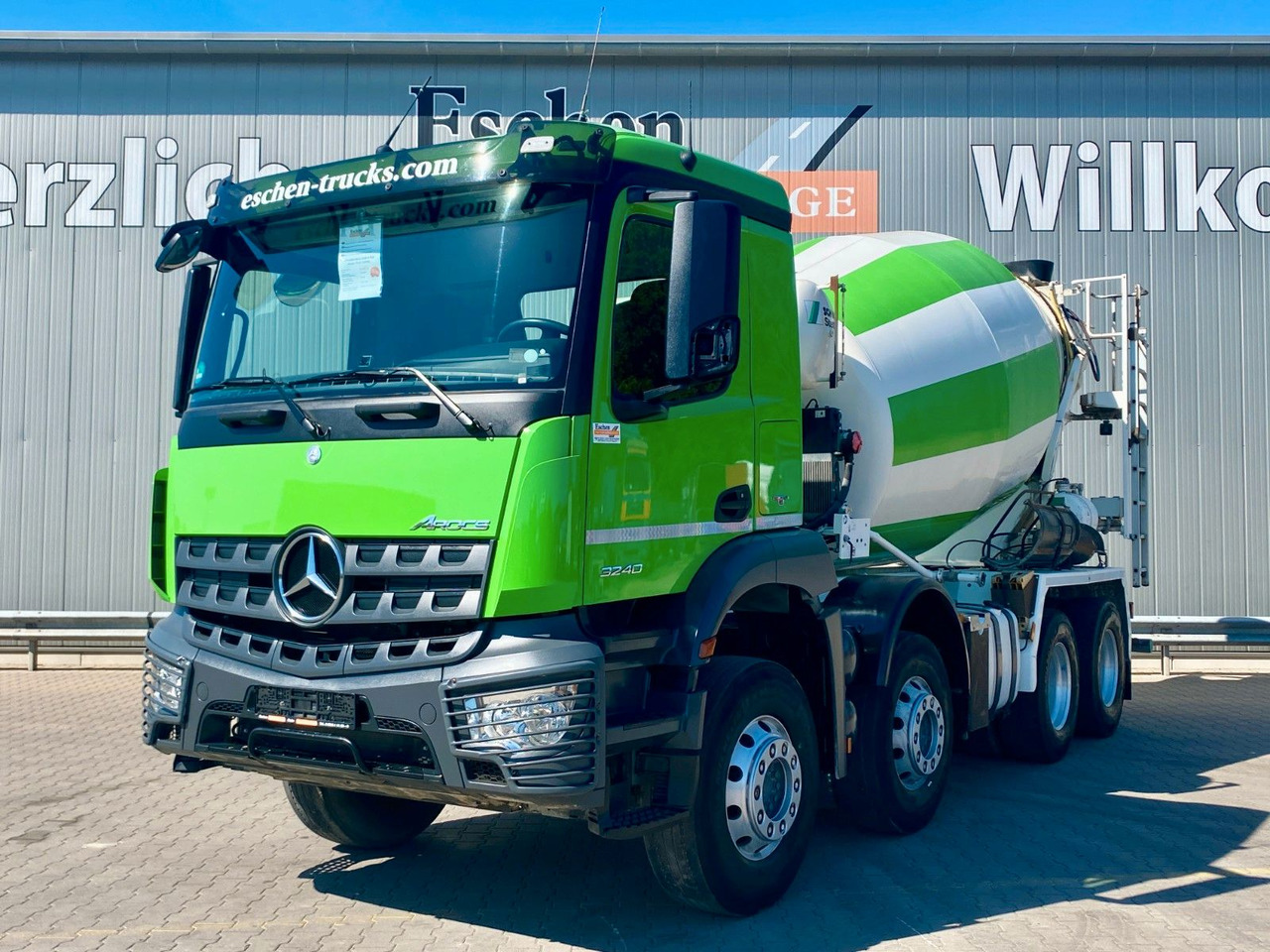 Mercedes-Benz 3240 Arocs 8x4| 9m³ Stetter*Navi*Klima*ASR*Blatt - Concrete mixer truck: picture 1 Mercedes-Benz 3240 Arocs 8x4| 9m³ Stetter*Navi*Klima*ASR*Blatt - Concrete mixer truck: picture 1