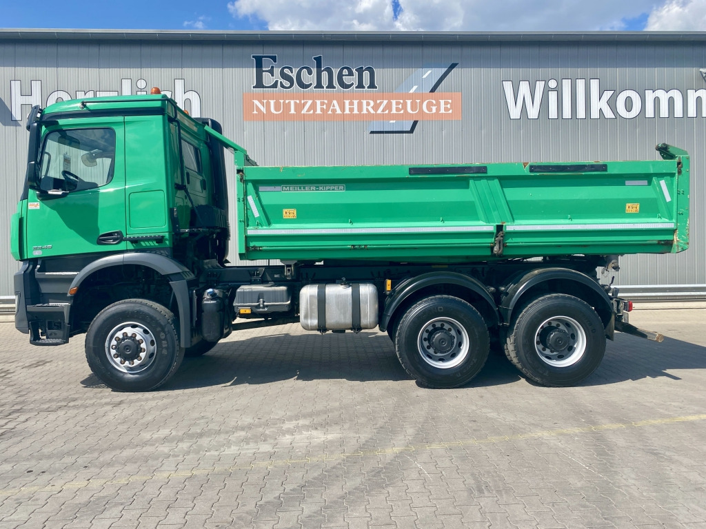 Mercedes-Benz 3345 / 6x6 - Tipper: picture 3 Mercedes-Benz 3345 / 6x6 - Tipper: picture 3