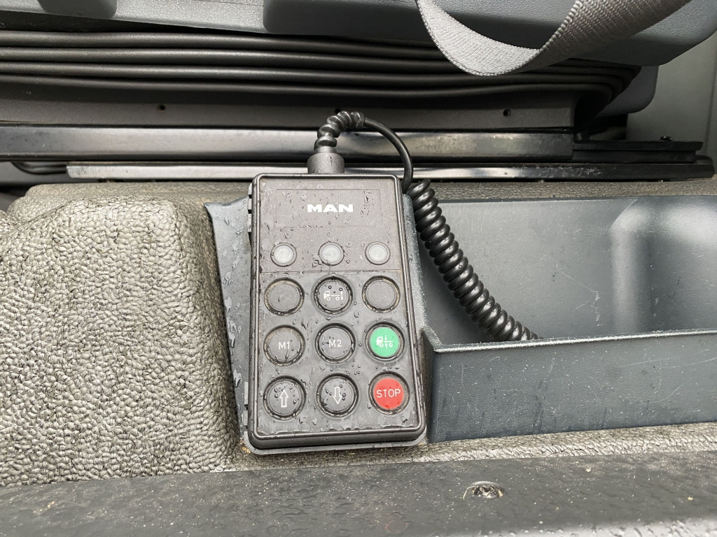 MAN TGX 18.440 4x2 BLS - Tractor unit: picture 3 MAN TGX 18.440 4x2 BLS - Tractor unit: picture 3